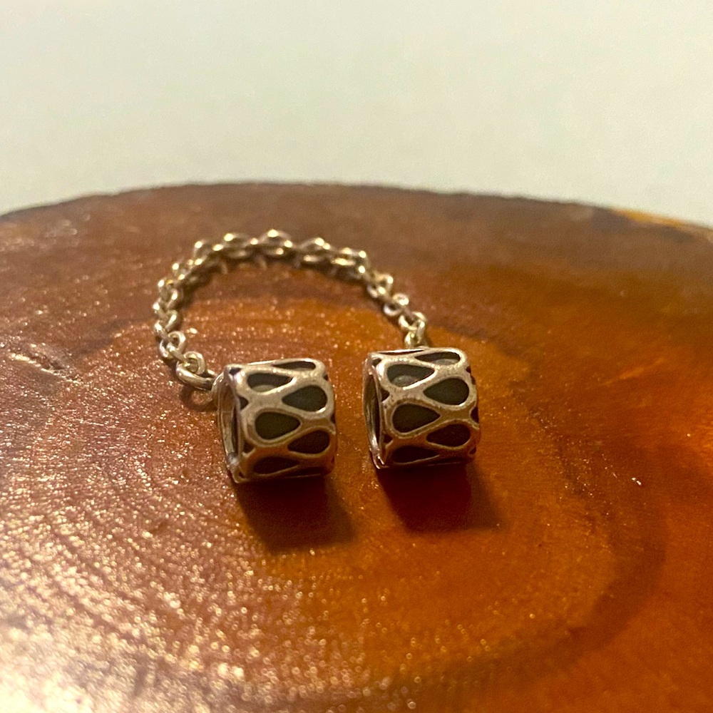 Authentic Pandora RAINDROP SAFETY CHAIN silver charm